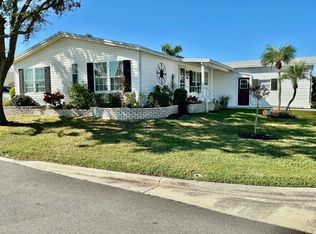 261 Gardenia Ln, Parrish, FL 34219