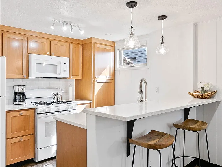 Bright kitchen