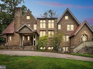 102 Maple Ave, Wyncote, PA 19095