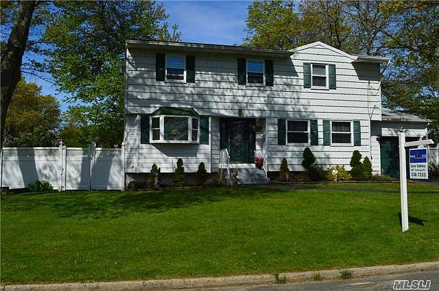 1st image of 10 Allegheny Dr W