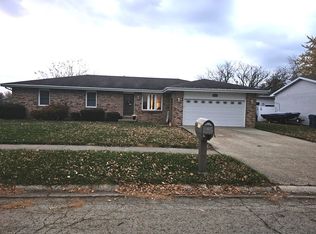 458 Meadows Rd S, Bourbonnais, IL 60914