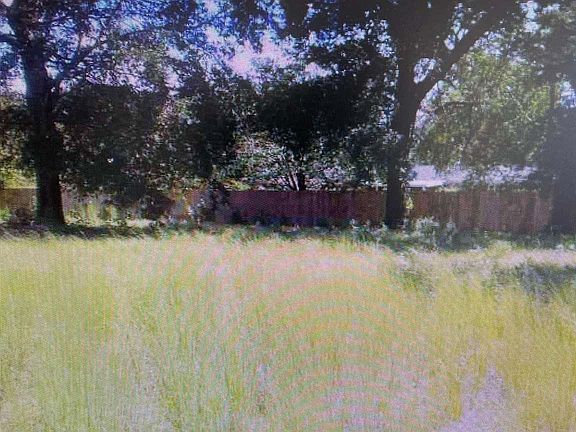 4th image of 500 Teleran St