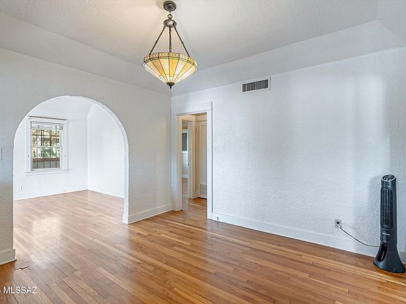 5th image of 1731 E Edison St
