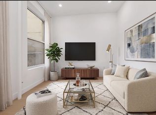 246 E 53rd St #2D, New York, NY 10022