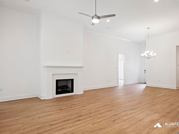 5th image of 6831 Garden Hill Dr