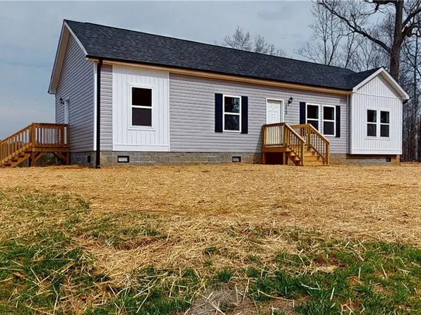 215 Arthur Haney Rd, Dobson, NC 27017