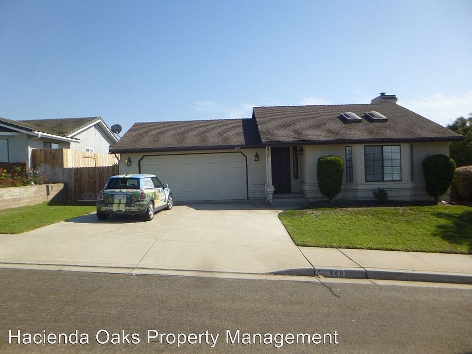 1st image of 948 E Moonlite Dr