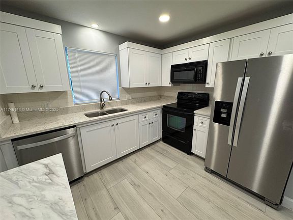 3rd image of 1 Garden St APT 101L