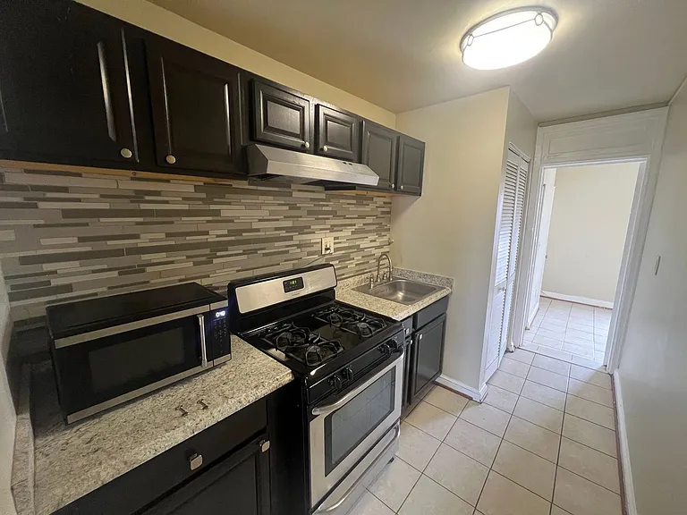 1901 Rosedale St NE — Photo 22