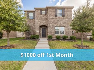 1300 Honeywood Ln, Royse City, TX 75189