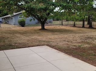 9863 S Barnards Rd, Canby, OR 97013