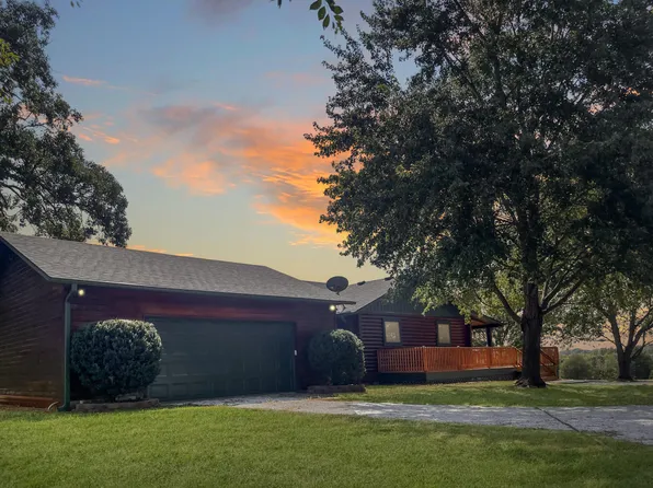 10207 Holly Road Road, Neosho, MO 64850
