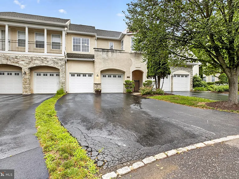 16 Oak Leaf Ln — Photo 64