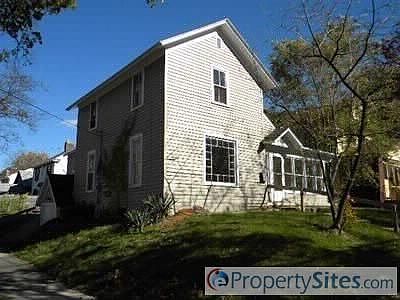 1st image of 1239 Hall St SE