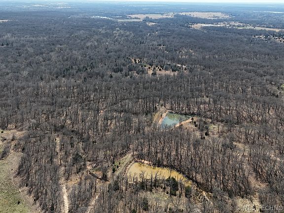 3rd image of County Line Rd