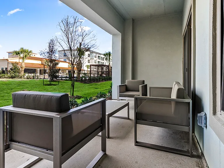 B1-Prestige-Patio B1-Prestige-Patio