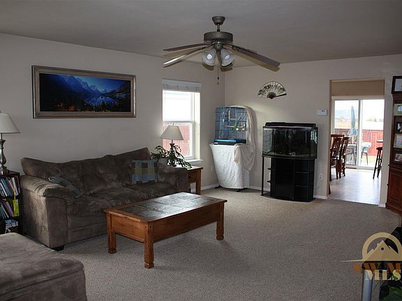 3rd image of 789 N River Rock Dr