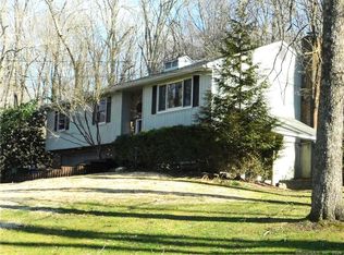 10 Brainard Rd, Colchester, CT 06415