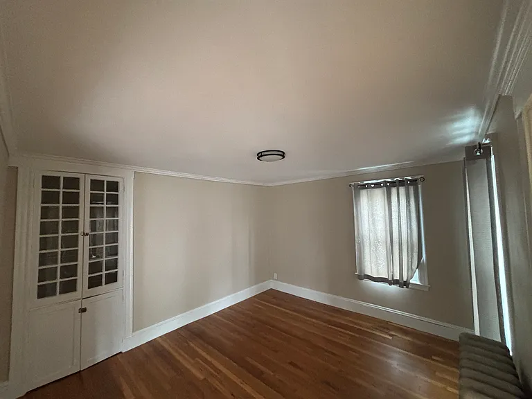 12 Fairlawn Rd — Photo 3