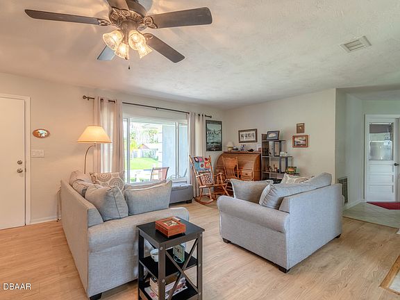 4th image of 111 Pinion Cir