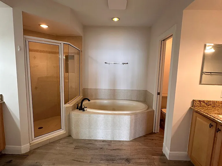 3702 NE Indian River Dr #201 — Photo 10