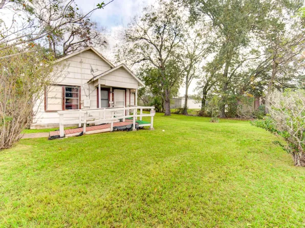 8109 Main St, Fulshear, TX 77441