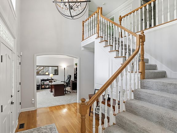 4th image of 13078 Southampton Ct