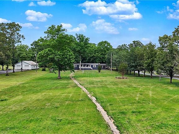5th image of 2499 Henry Gallman Rd