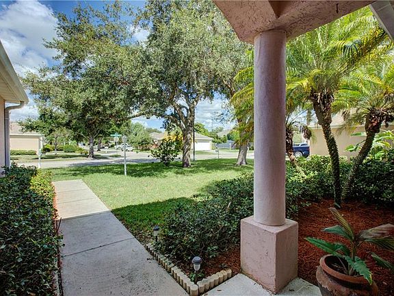 4th image of 5821 Old Summerwood Blvd