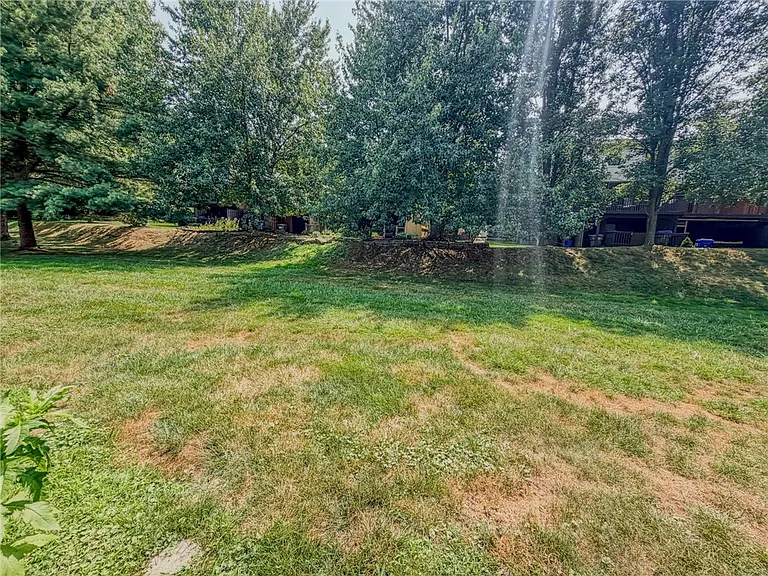 134 Forest Dr — Photo 27