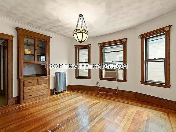 3rd image of 77 Pearson Rd #2