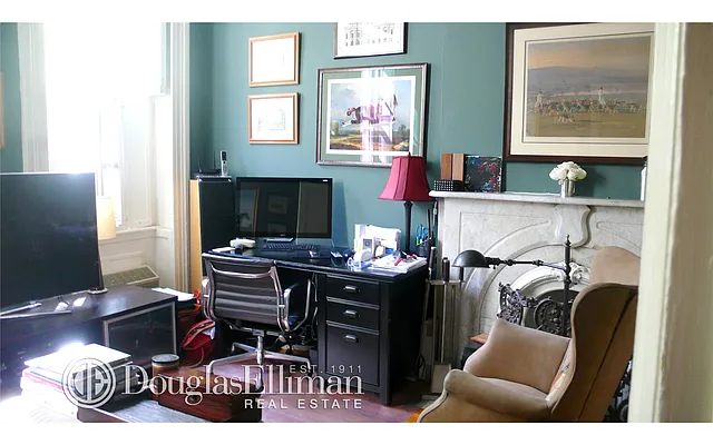 Rented by Douglas Elliman | media 25