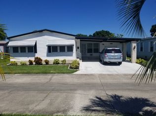 487 Lake Cir, Plant City, FL 33565