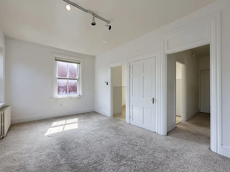 240 E Frederick St #2 — Photo 18
