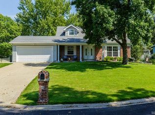 5 Jaquetta Ct, Saint Peters, MO