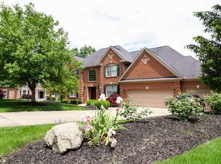 9290 Johnston Ln, Cincinnati, OH 45242