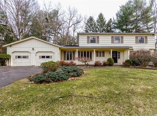 114 Hickory Ridge Rd, Rochester, NY 14625