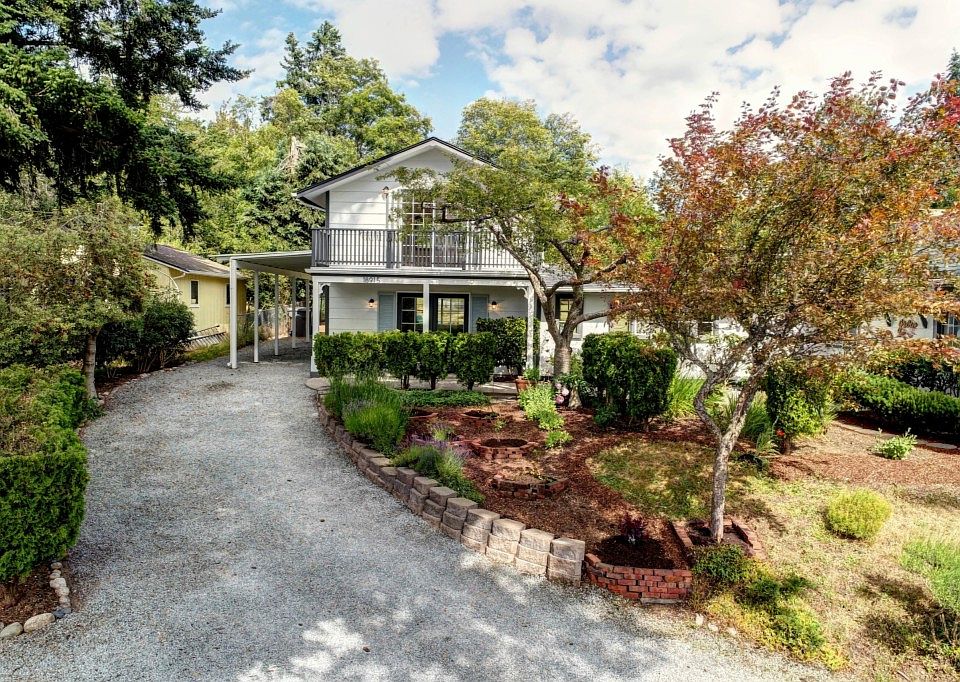 1st image of 18915 96th Ave NW