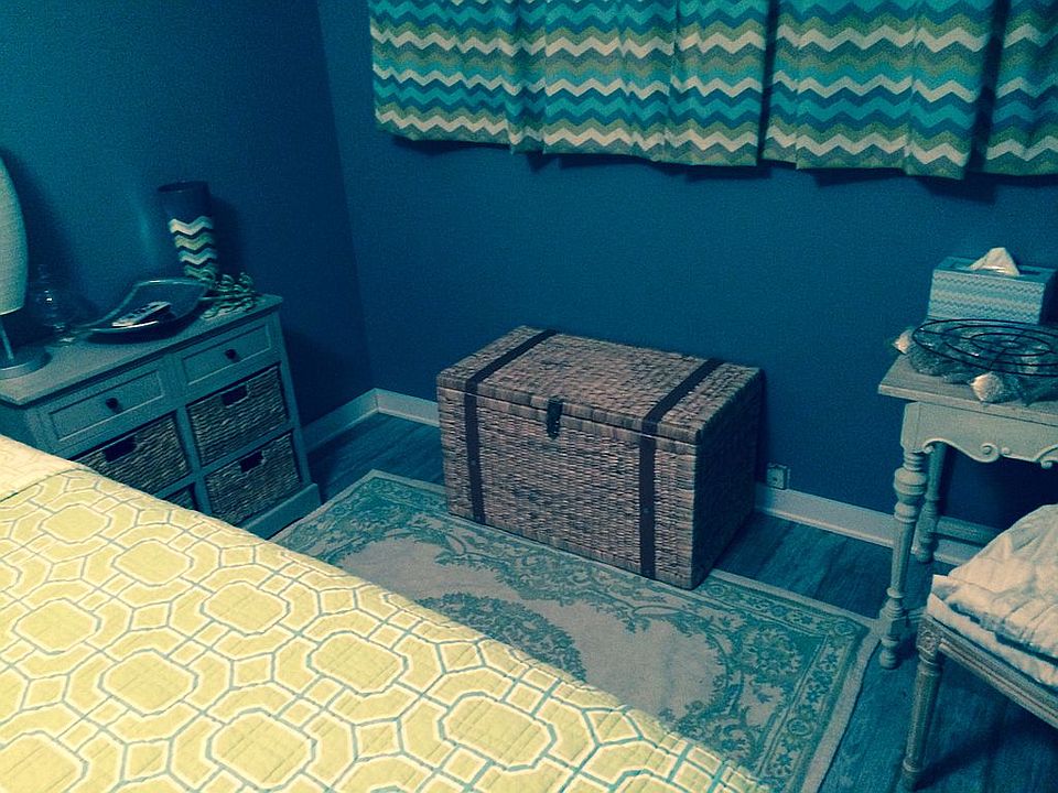 second bedroom