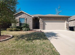 1145 Sierra Blanca Dr, Burleson, TX 76028