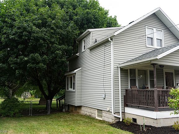 4th image of 2325 Briner Ave
