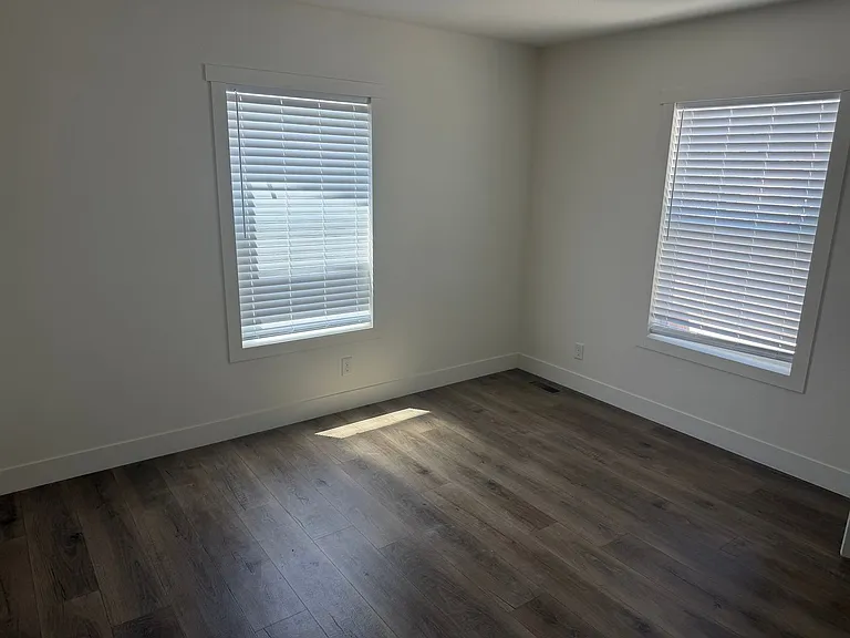 5030 Denning St — Photo 8