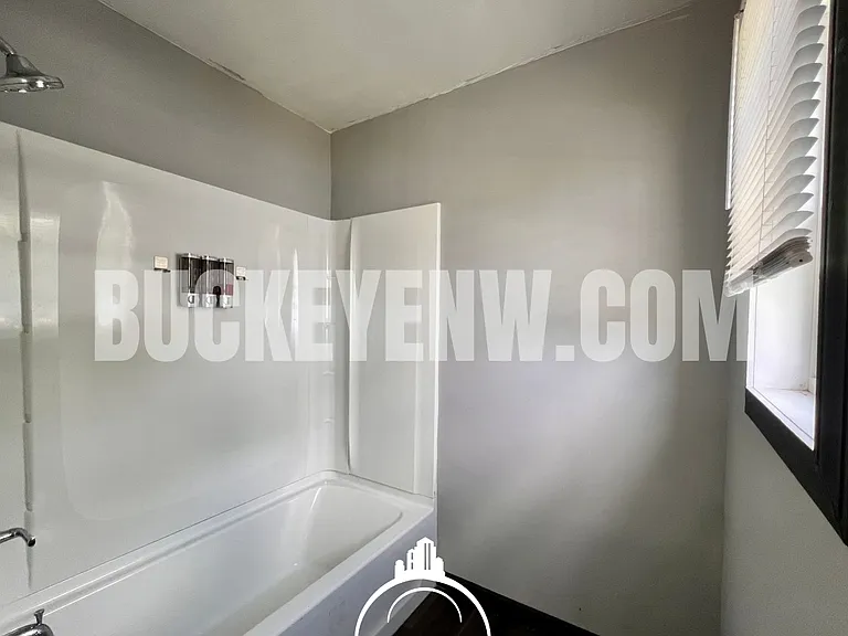 203 South Ave — Photo 9