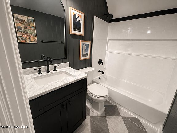 4th image of 6304 Calico Court