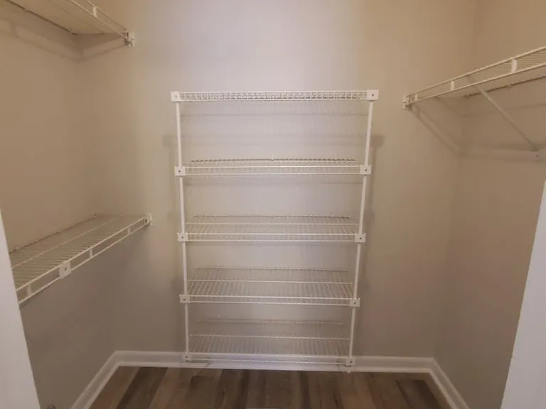 672-7 Bartons Landing Pl — Photo 15