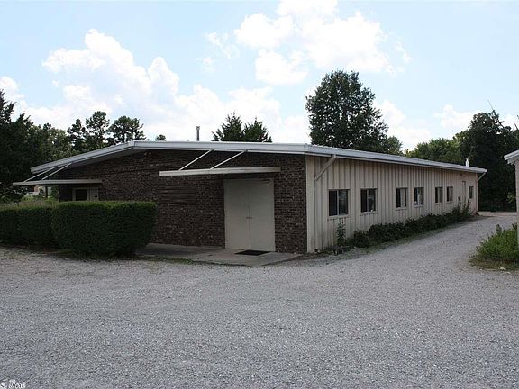3rd image of 7214 Highway 126 N