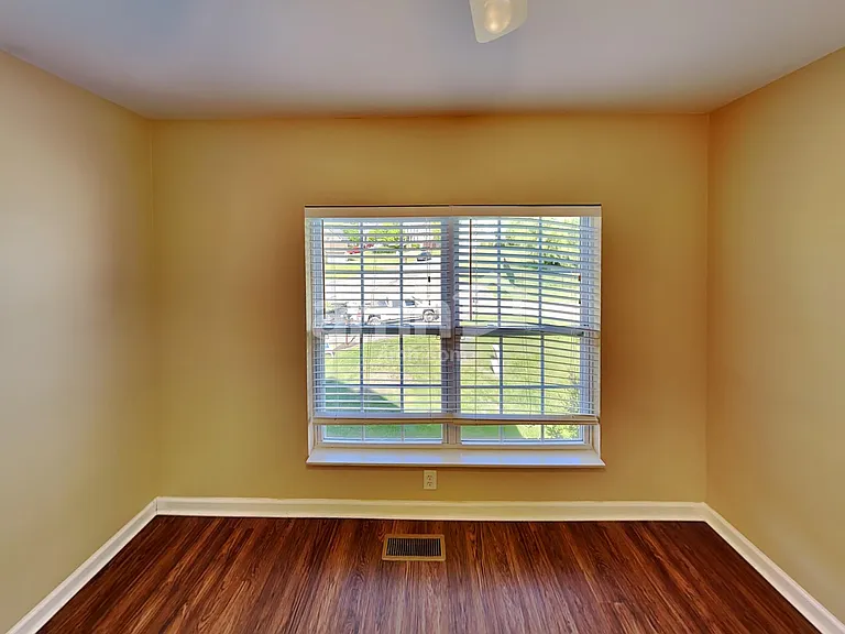 104 Lance Park Cir — Photo 19