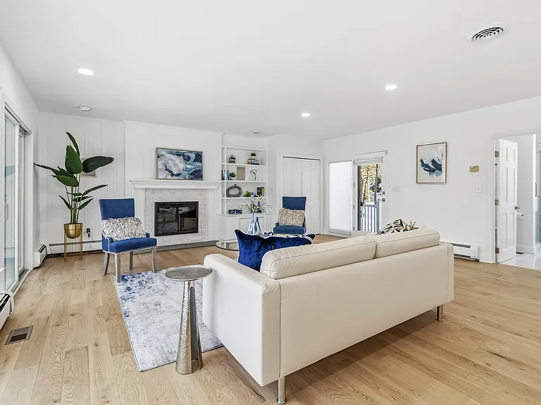 183 Gardner St — Photo 36