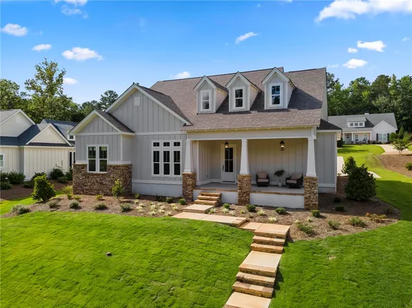 3702 National Village Loop, Opelika, AL 36801