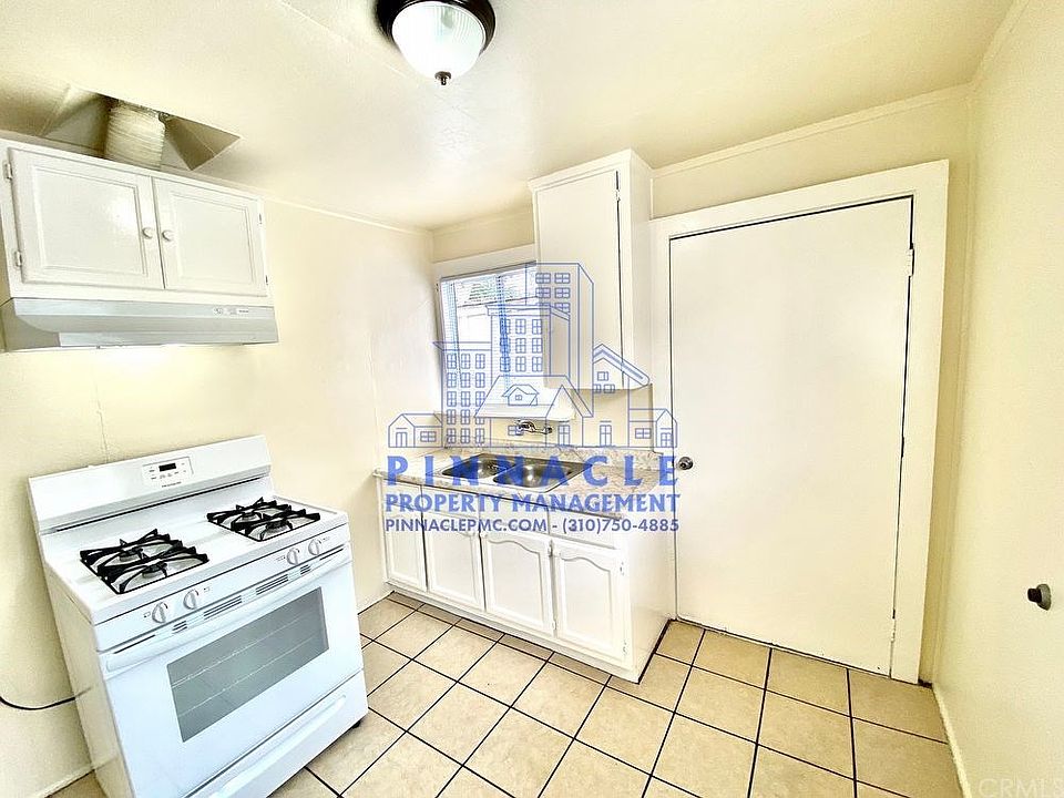 1st image of 731 Flint Ave